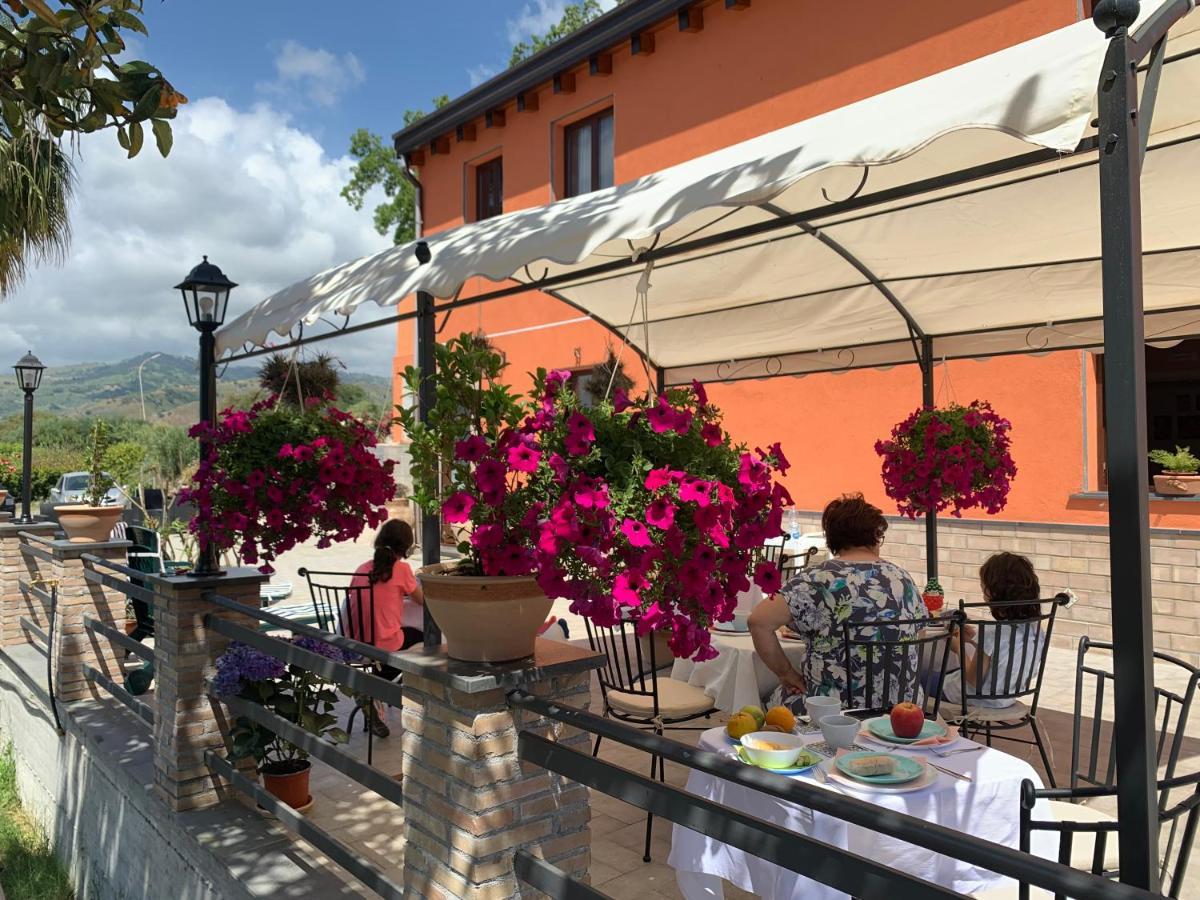 La Pomelia B&B Sofia 特拉皮泰罗 外观 照片
